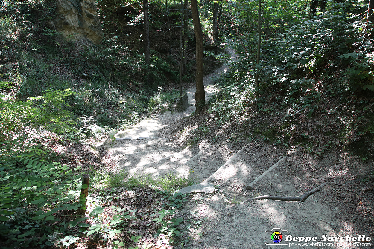VBS_8919 - I Ciciu del Villar. Villar San Costanzo. Val Maira (Cuneo).jpg